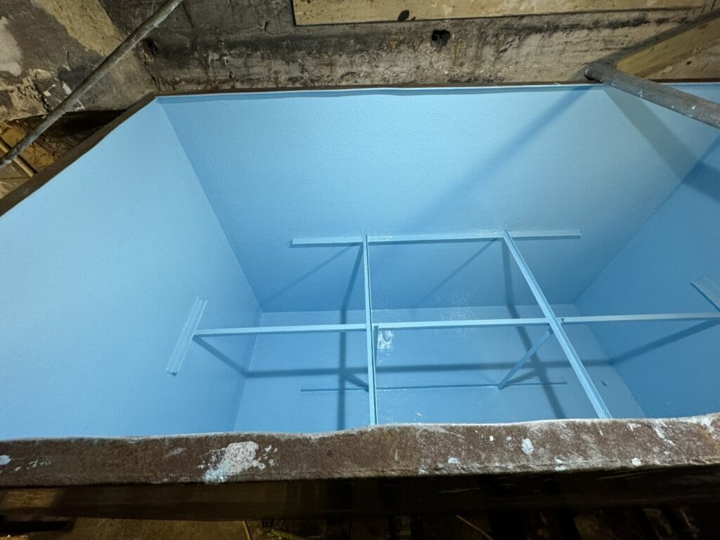 Final coat in light blue.